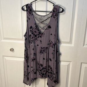 Torrid floral tank top sz 3